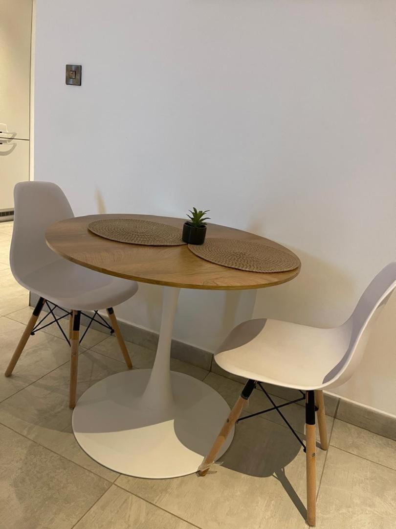 The City Landing Apartments At The Signature Accra Exteriör bild